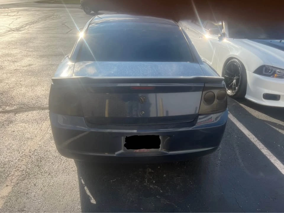 2006 Dodge Charger 6th Gen - Image 3 of 5