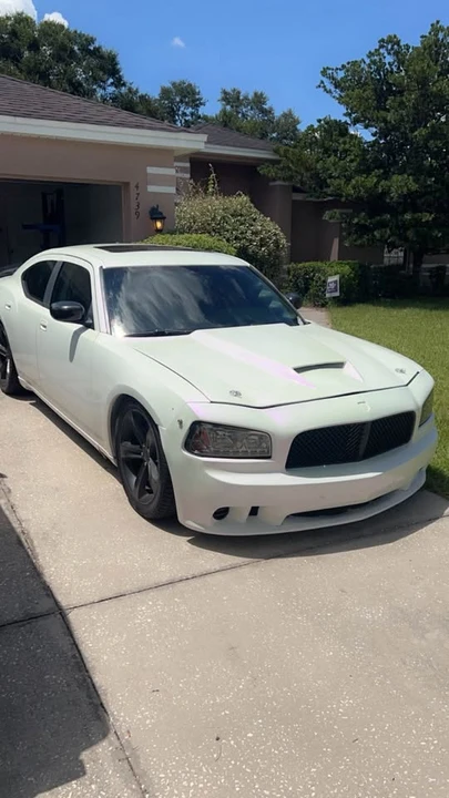 2006 Dodge Charger 6th Gen - Image 2 of 3