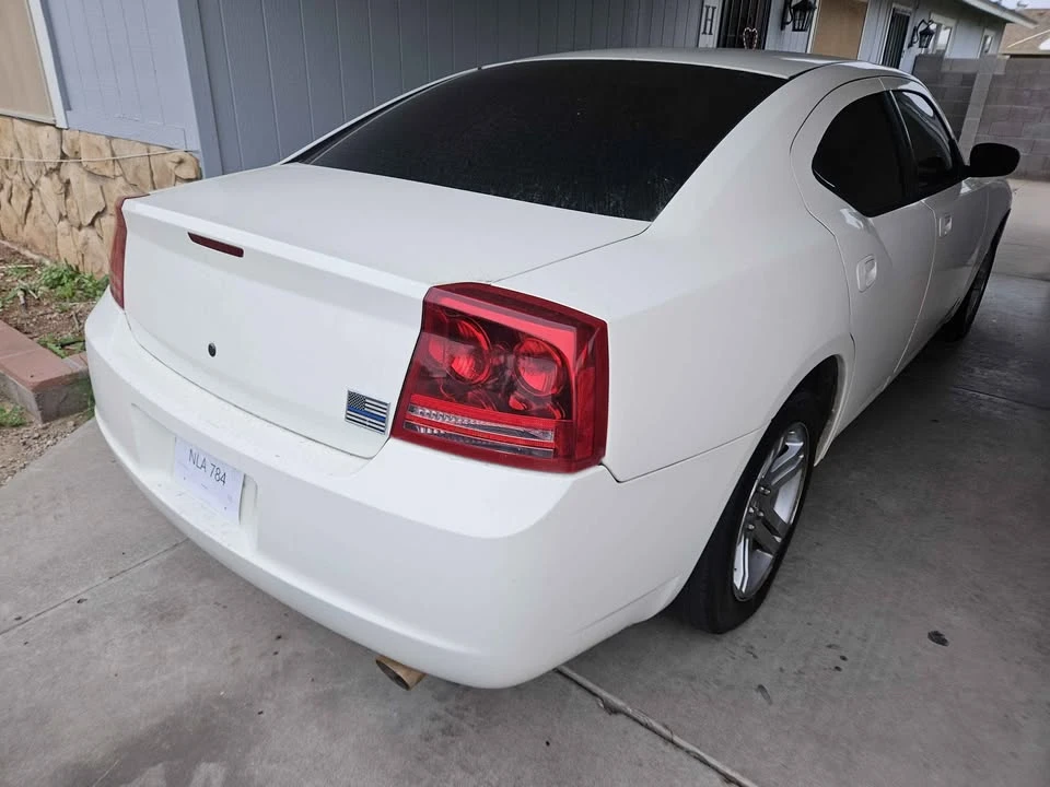 2006 Dodge Charger 6th Gen - Image 4 of 10