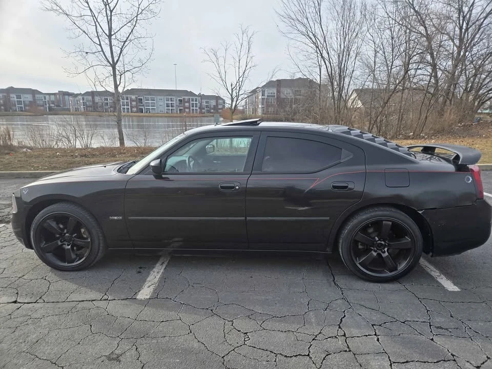 2006 Dodge Charger 6th Gen - Image 10 of 20