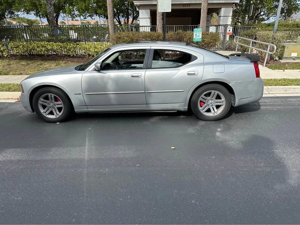 2006 Dodge Charger 6th Gen - Image 4 of 15