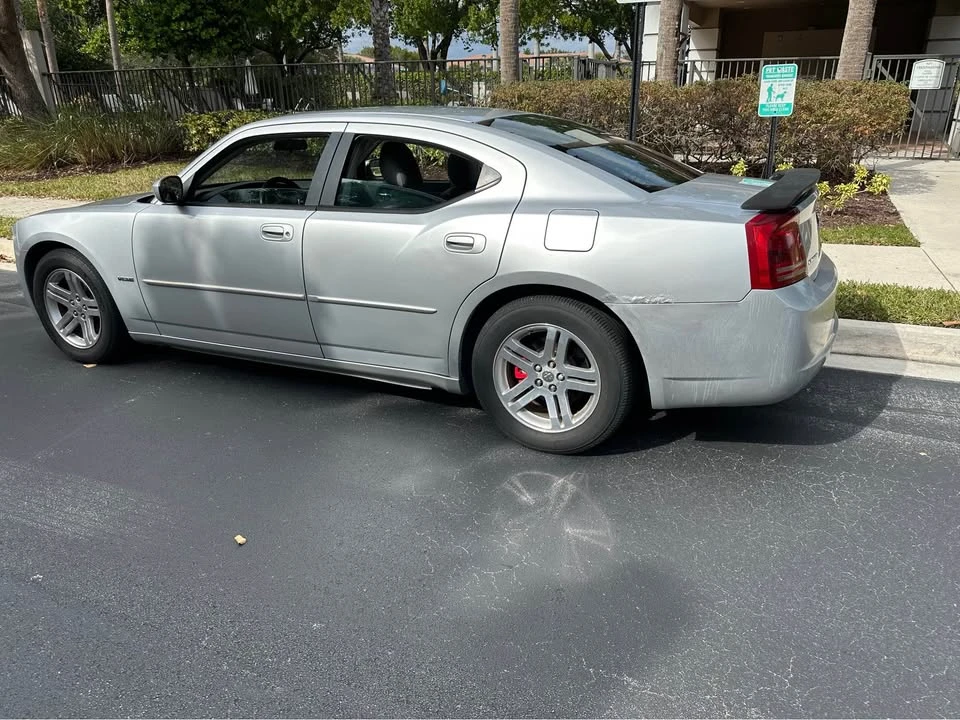 2006 Dodge Charger 6th Gen - Image 3 of 15