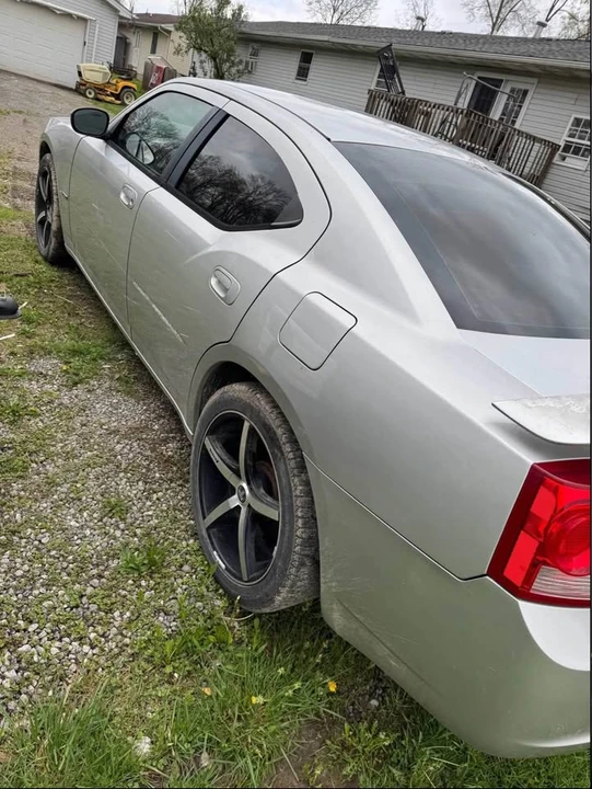 2006 Dodge Charger 6th Gen - Image 14 of 14