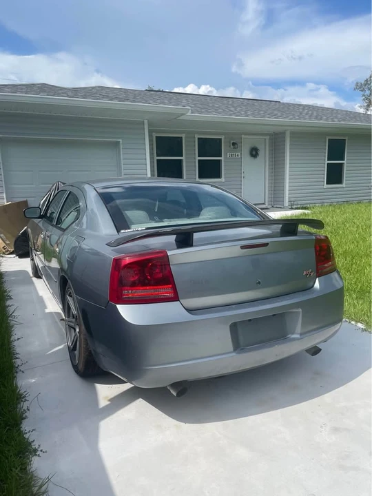 2006 Dodge Charger 6th Gen - Image 2 of 5