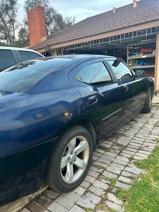 2006 Dodge Charger 6th Gen - Image 4 of 18