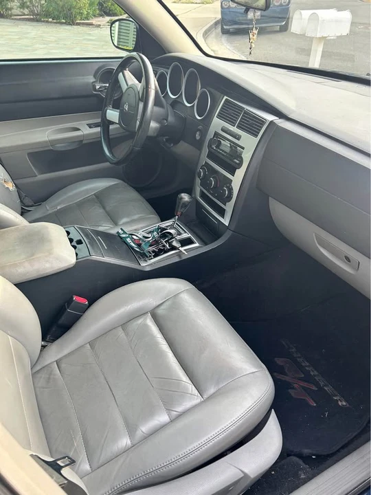 2006 Dodge Charger 6th Gen - Image 13 of 18