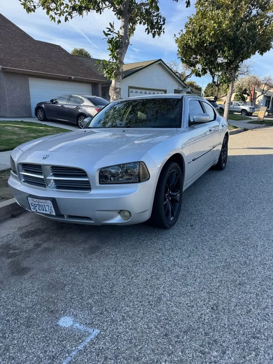 2006 Dodge Charger 6th Gen - Image 3 of 9