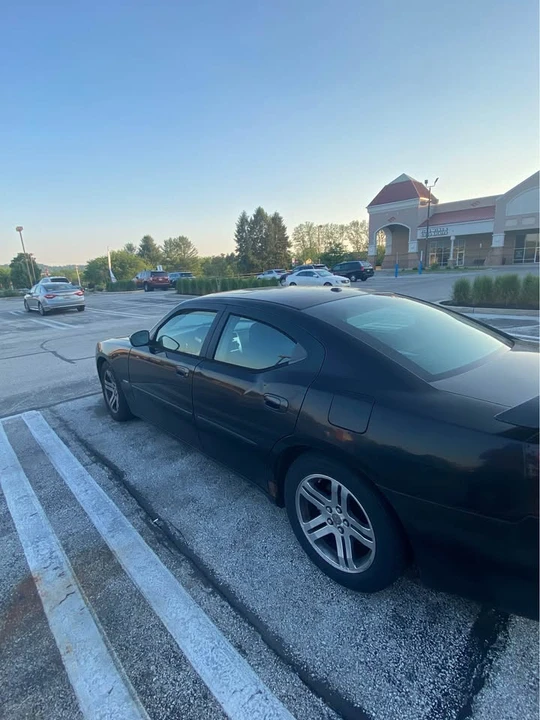 2006 Dodge Charger 6th Gen - Image 3 of 5