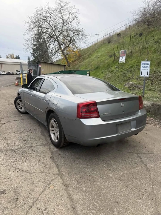 2006 Dodge Charger 6th Gen - Image 6 of 11