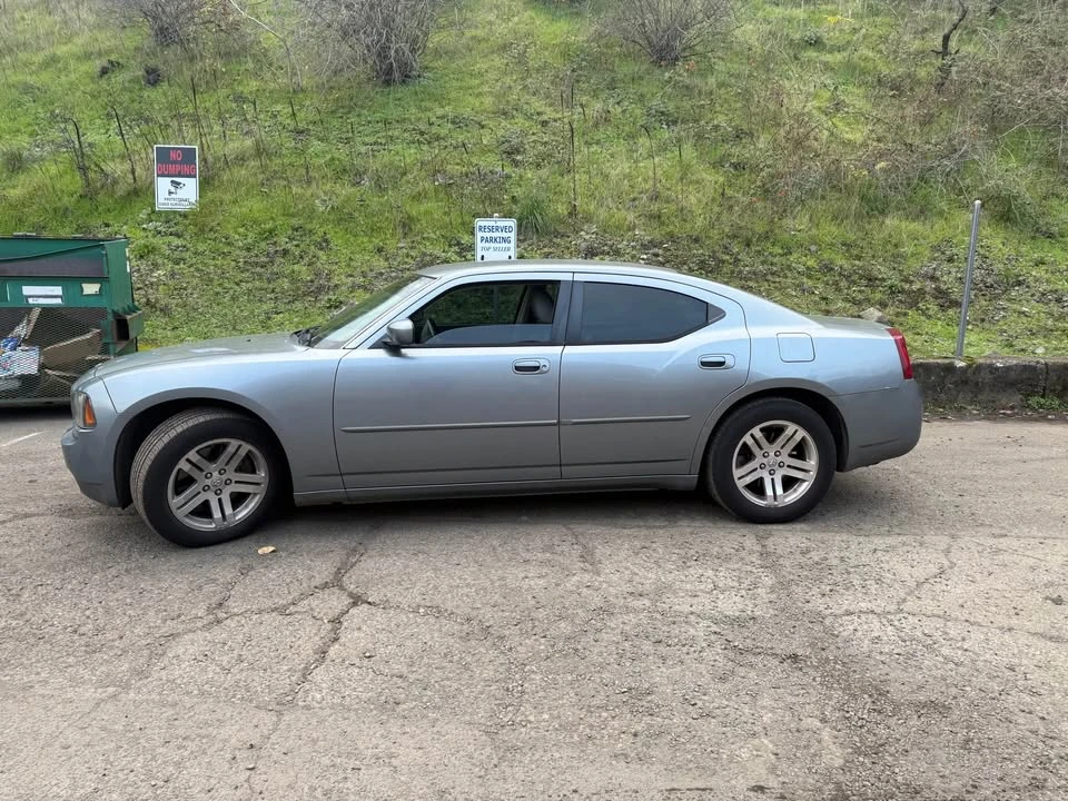 2006 Dodge Charger 6th Gen - Image 6 of 11