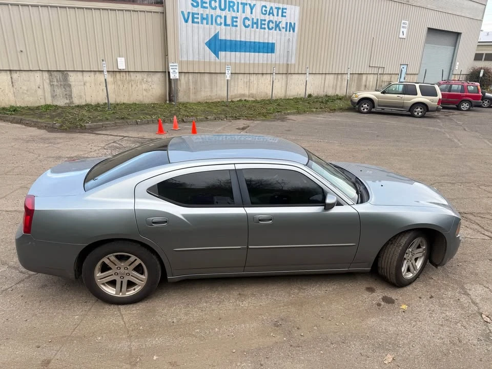2006 Dodge Charger 6th Gen - Image 2 of 11