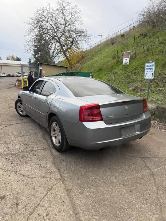 2006 Dodge Charger 6th Gen - Image 5 of 11