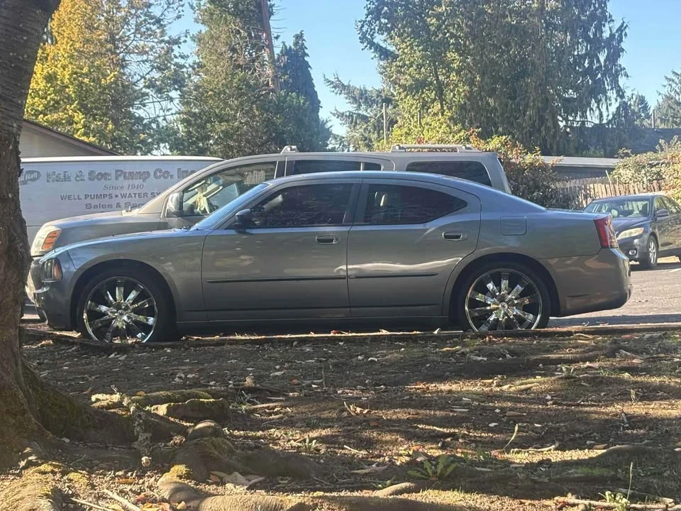 2006 Dodge Charger 6th Gen - Image 6 of 6