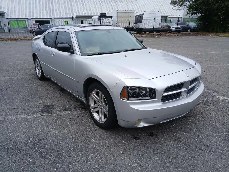2006 Dodge Charger 6th Gen - Image 2 of 10