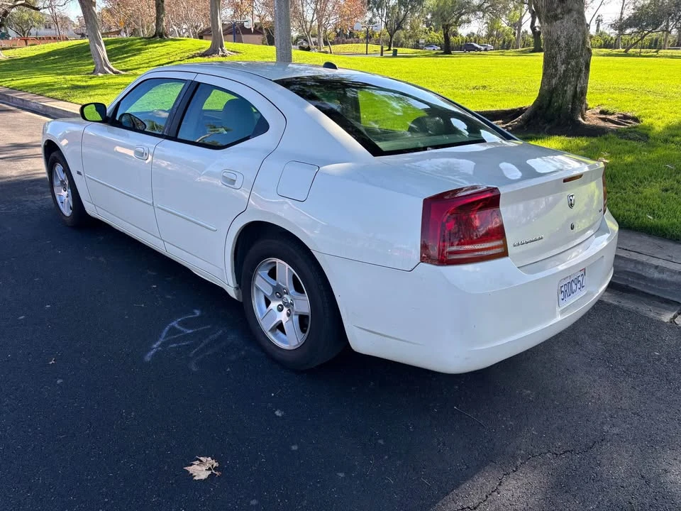 2006 Dodge Charger 6th Gen - Image 3 of 11