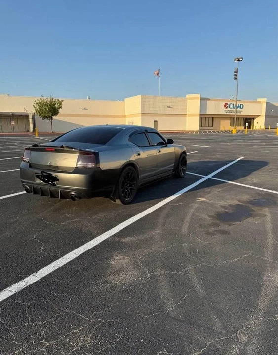 2006 Dodge Charger SRT & 392 6th Gen - Image 6 of 9