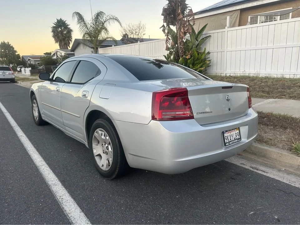 2006 Dodge Charger 6th Gen - Image 2 of 6