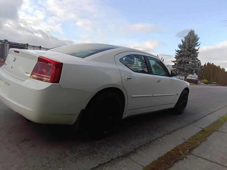 2006 Dodge Charger 6th Gen - Image 4 of 13