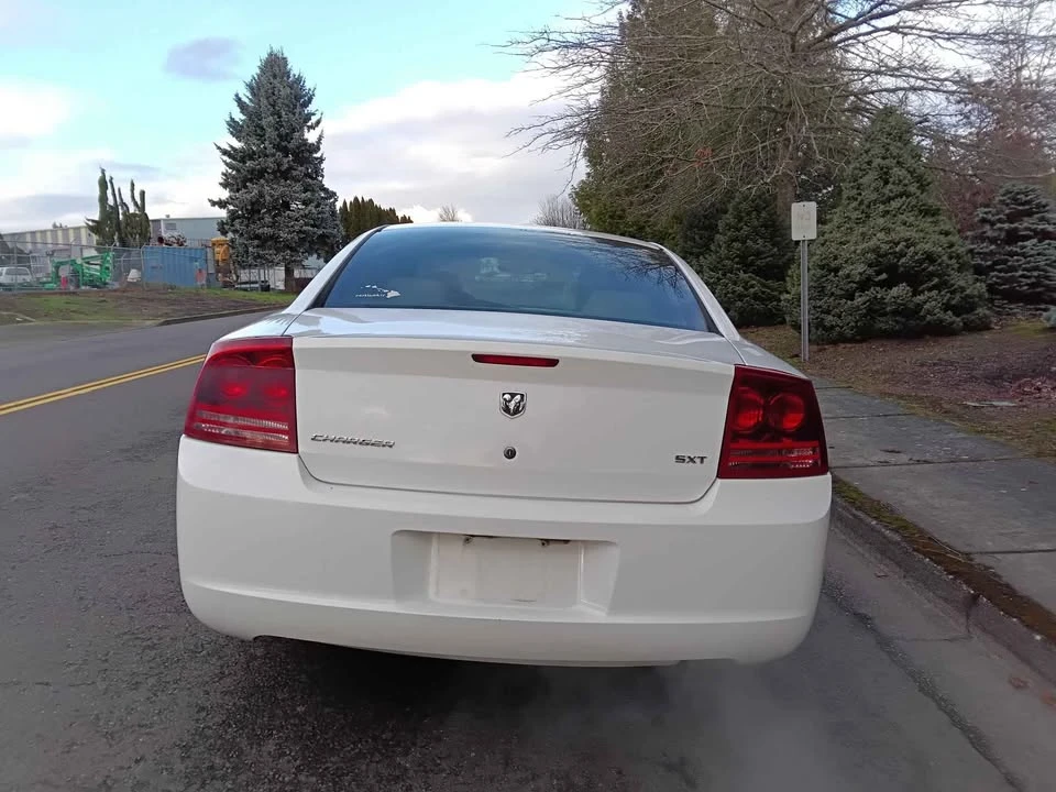 2006 Dodge Charger 6th Gen - Image 2 of 13