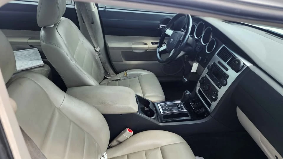 2006 Dodge Charger 6th Gen - Image 5 of 6