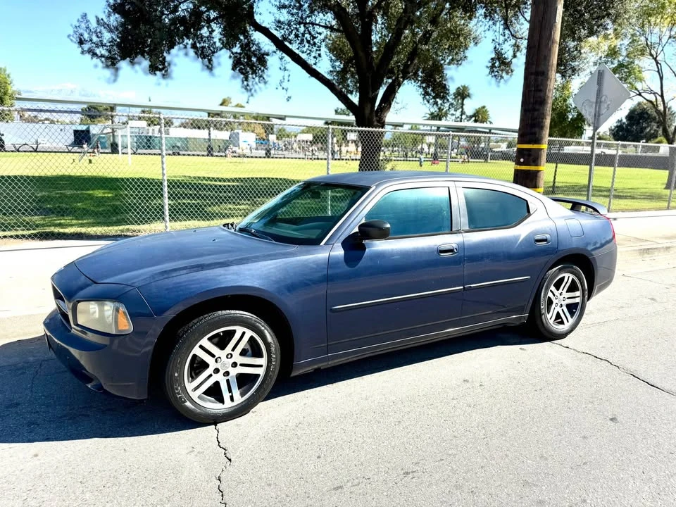 2006 Dodge Charger 6th Gen - Image 2 of 9