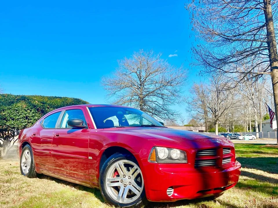 2006 Dodge Charger 6th Gen - Image 2 of 4