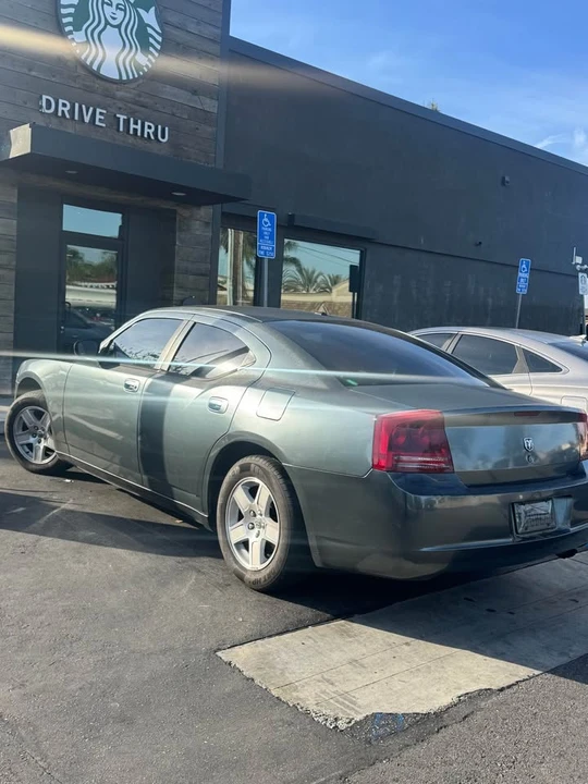 2006 Dodge Charger 6th Gen - Image 2 of 9