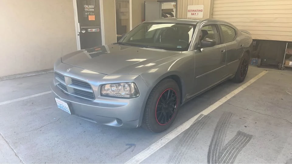2006 Dodge Charger 6th Gen - Image 2 of 3