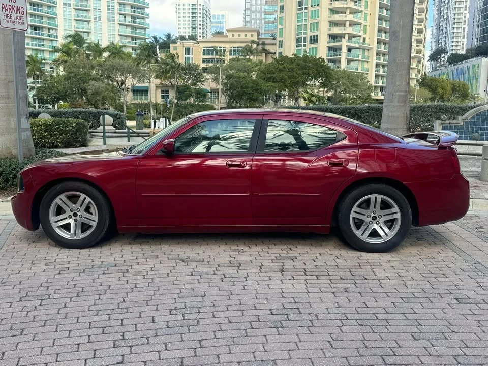 2006 Dodge Charger 6th Gen - Image 9 of 20