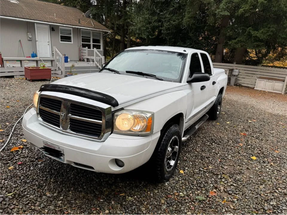 2006 Dodge Dakota 3rd Gen - Image 2 of 10