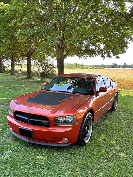 2006 Dodge Daytona - Image 2 of 14