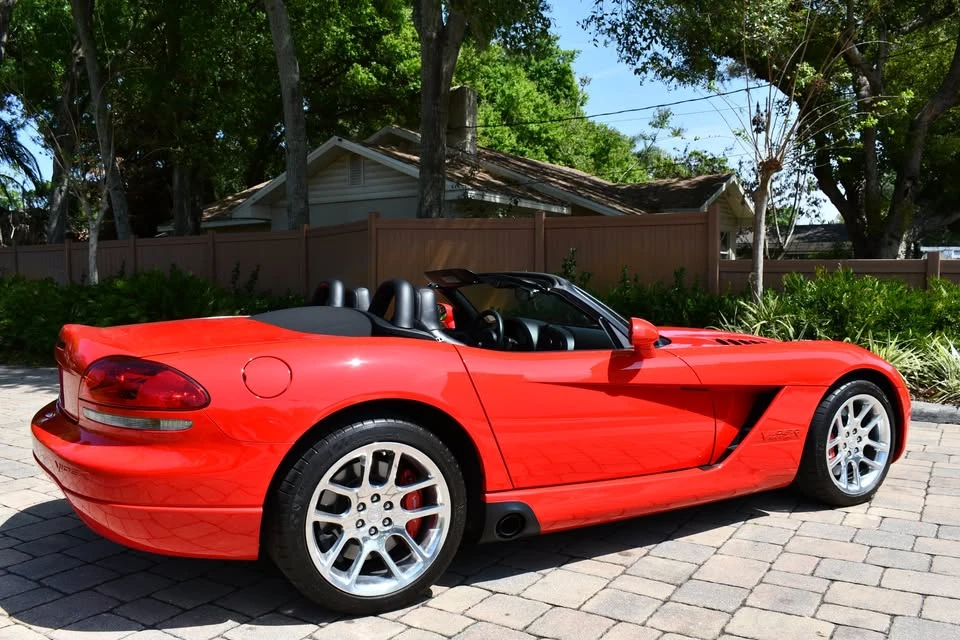2006 Dodge Viper 3rd Gen - Image 2 of 19