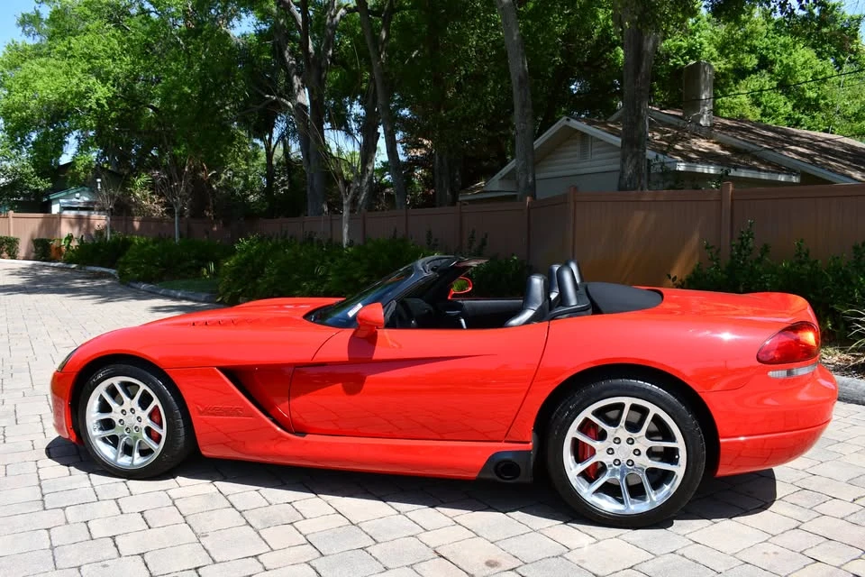 2006 Dodge Viper 3rd Gen - Image 11 of 19