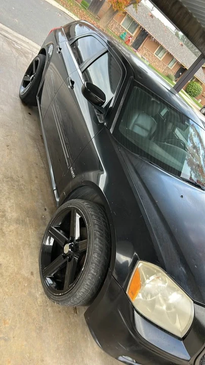 2006 Dodge Magnum 2nd Gen Wagon - Image 3 of 5