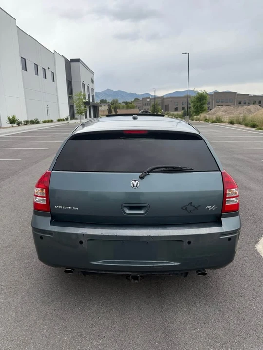 2006 Dodge Magnum 2nd Gen Wagon - Image 3 of 16