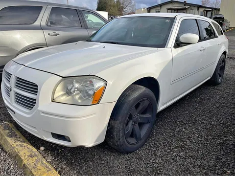 2006 Dodge Magnum R/T Sport Wagon