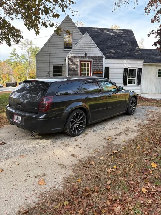 2006 Dodge Magnum 2nd Gen Wagon - Image 4 of 14