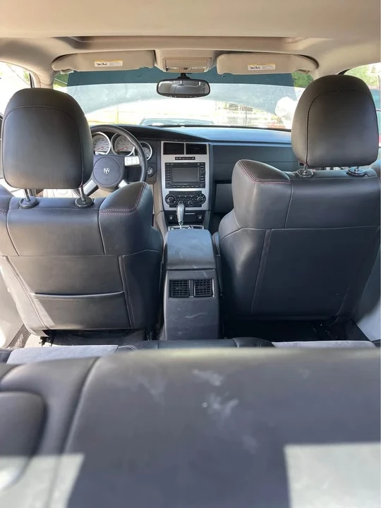 2006 Dodge Magnum SRT8 2nd Gen - Image 10 of 10