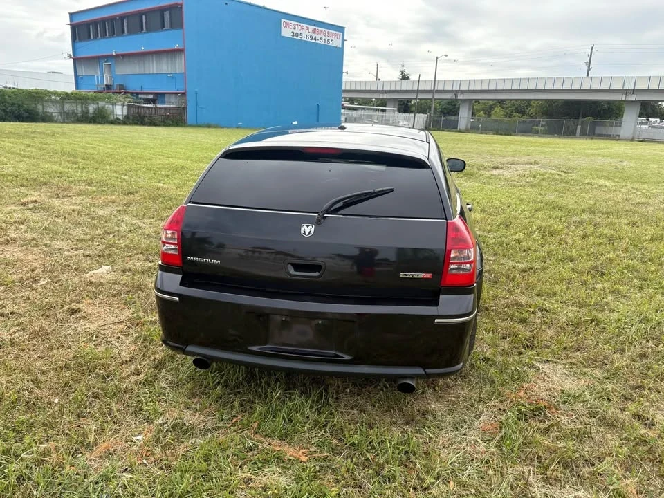 2006 Dodge Magnum SRT8 2nd Gen - Image 6 of 9