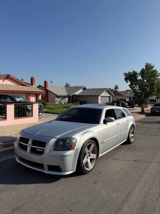 2006 Dodge Magnum SRT8 2nd Gen - Image 3 of 9