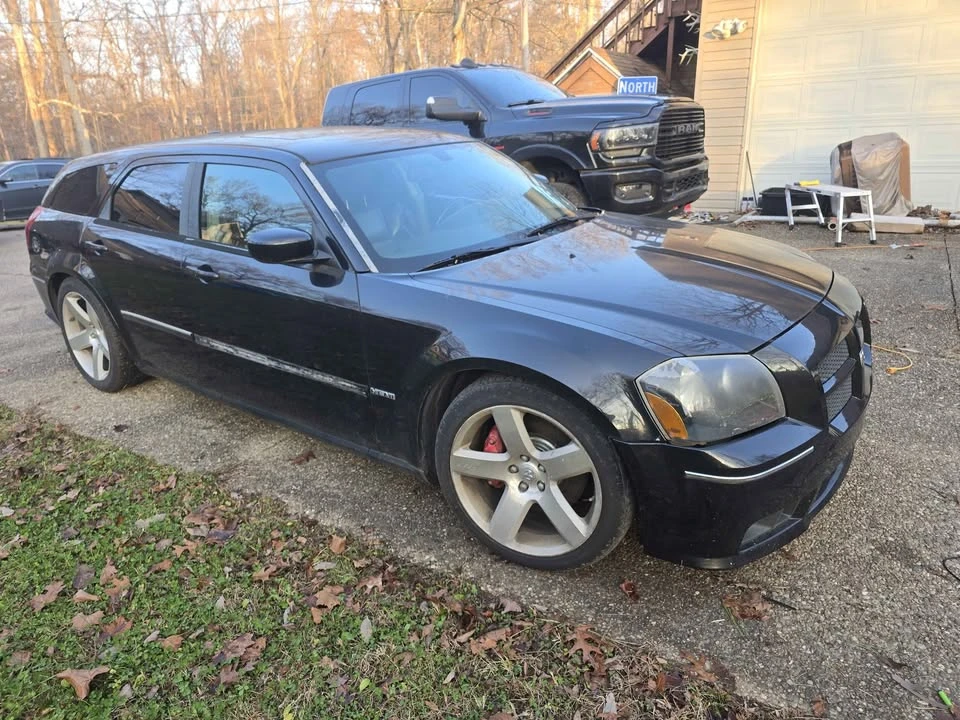 2006 Dodge Magnum SRT8 2nd Gen - Image 3 of 9