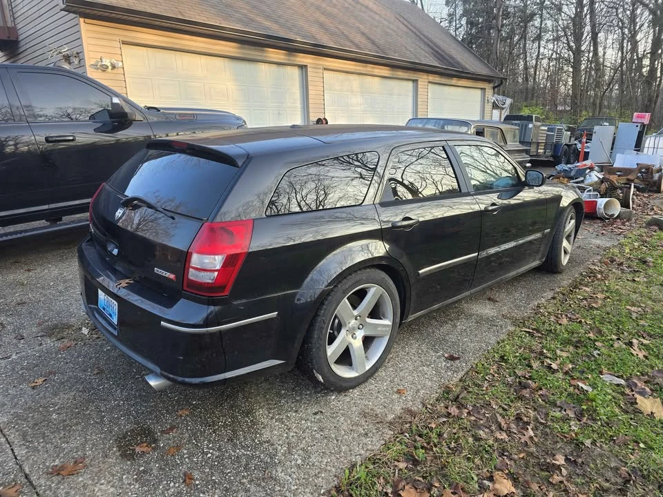 2006 Dodge Magnum SRT8 2nd Gen - Image 4 of 9