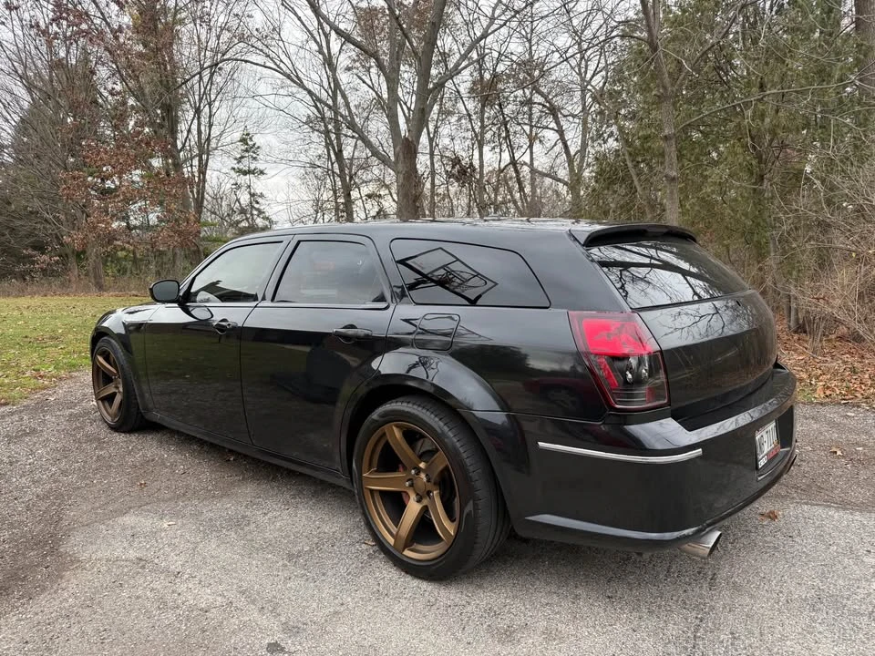 2006 Dodge Magnum SRT8 2nd Gen - Image 2 of 19