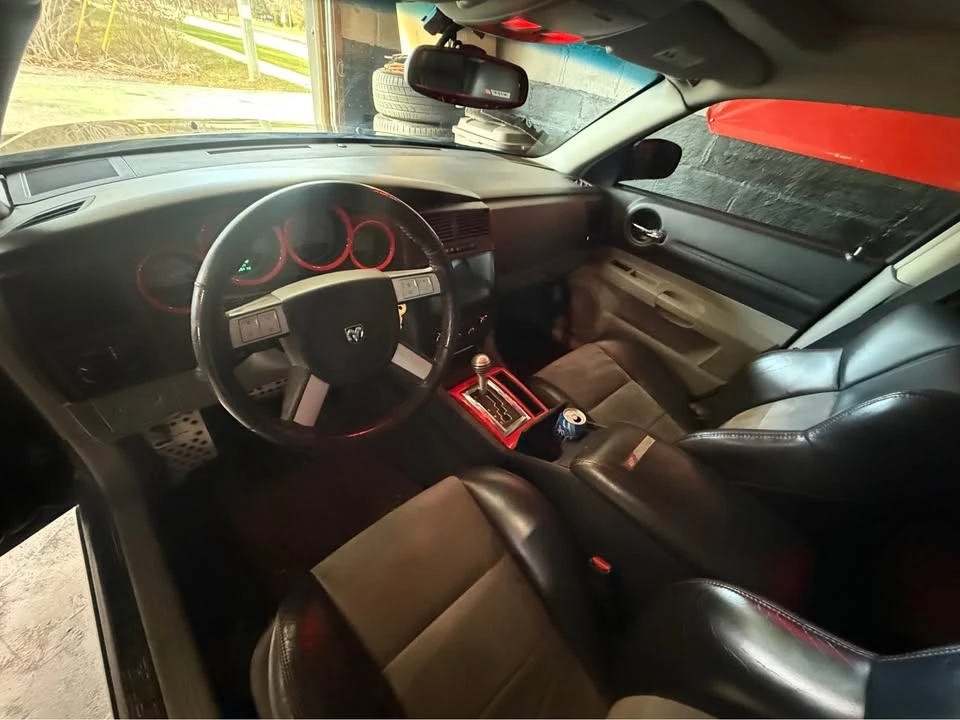 2006 Dodge Magnum SRT8 2nd Gen - Image 10 of 19