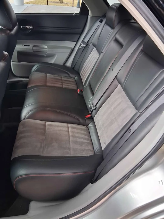 2006 Dodge Magnum SRT8 2nd Gen - Image 14 of 16