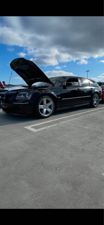 2006 Dodge Magnum SRT8 2nd Gen - Image 6 of 7