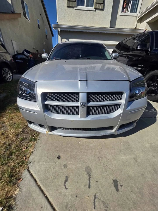 2006 Dodge Magnum SRT8 2nd Gen - Image 3 of 10