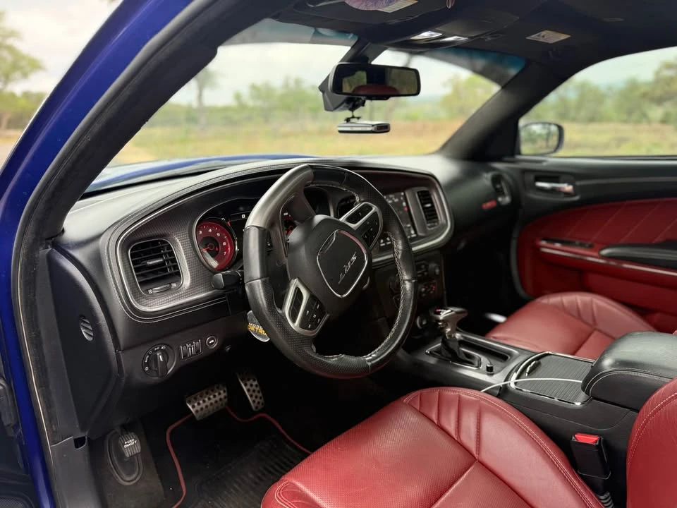 2006 Dodge Magnum SRT8 2nd Gen - Image 17 of 20