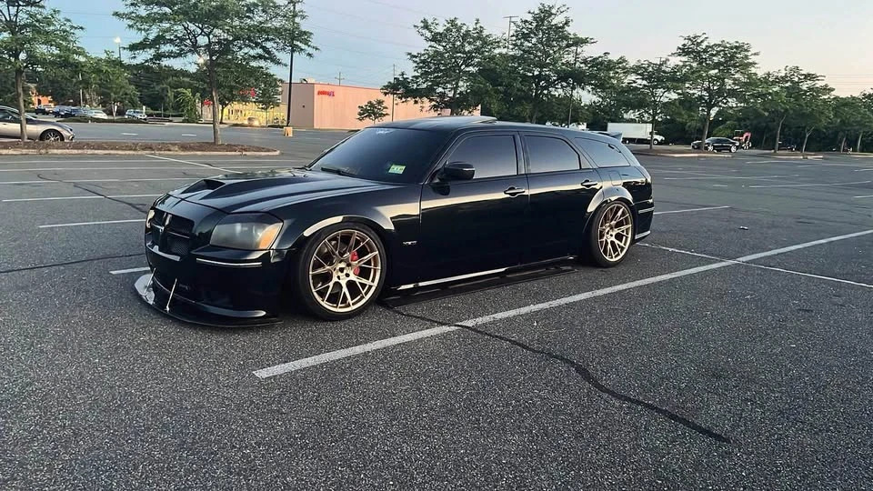 2006 Dodge Magnum SRT8 2nd Gen - Image 4 of 11