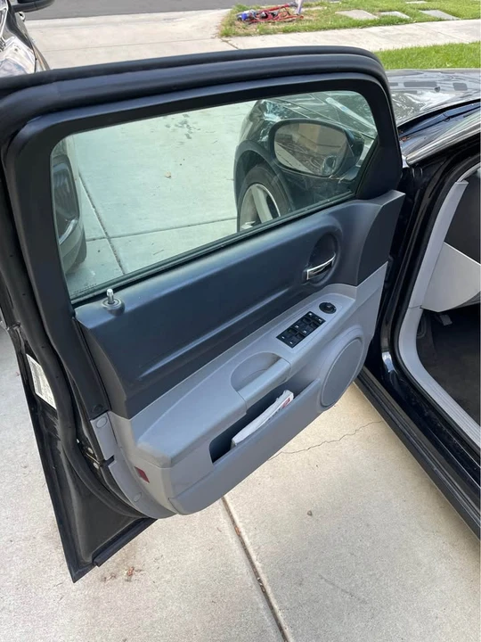 2006 Dodge Magnum SRT8 2nd Gen - Image 12 of 20